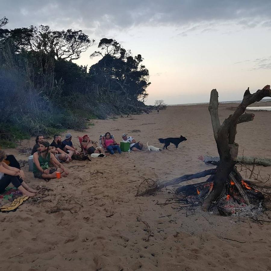 Sensayuma Backpackers Hostel Tugela Mouth Exterior photo